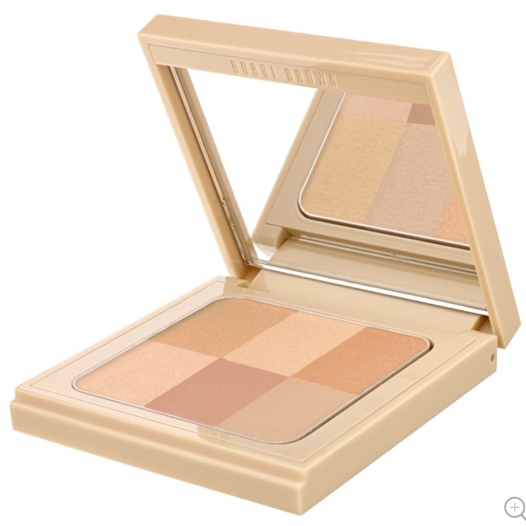 Bobbi Brown Nude Finish Illuminating Powder - Picture 9 of 11